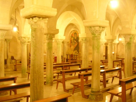 Navate Basilica dei Martiri