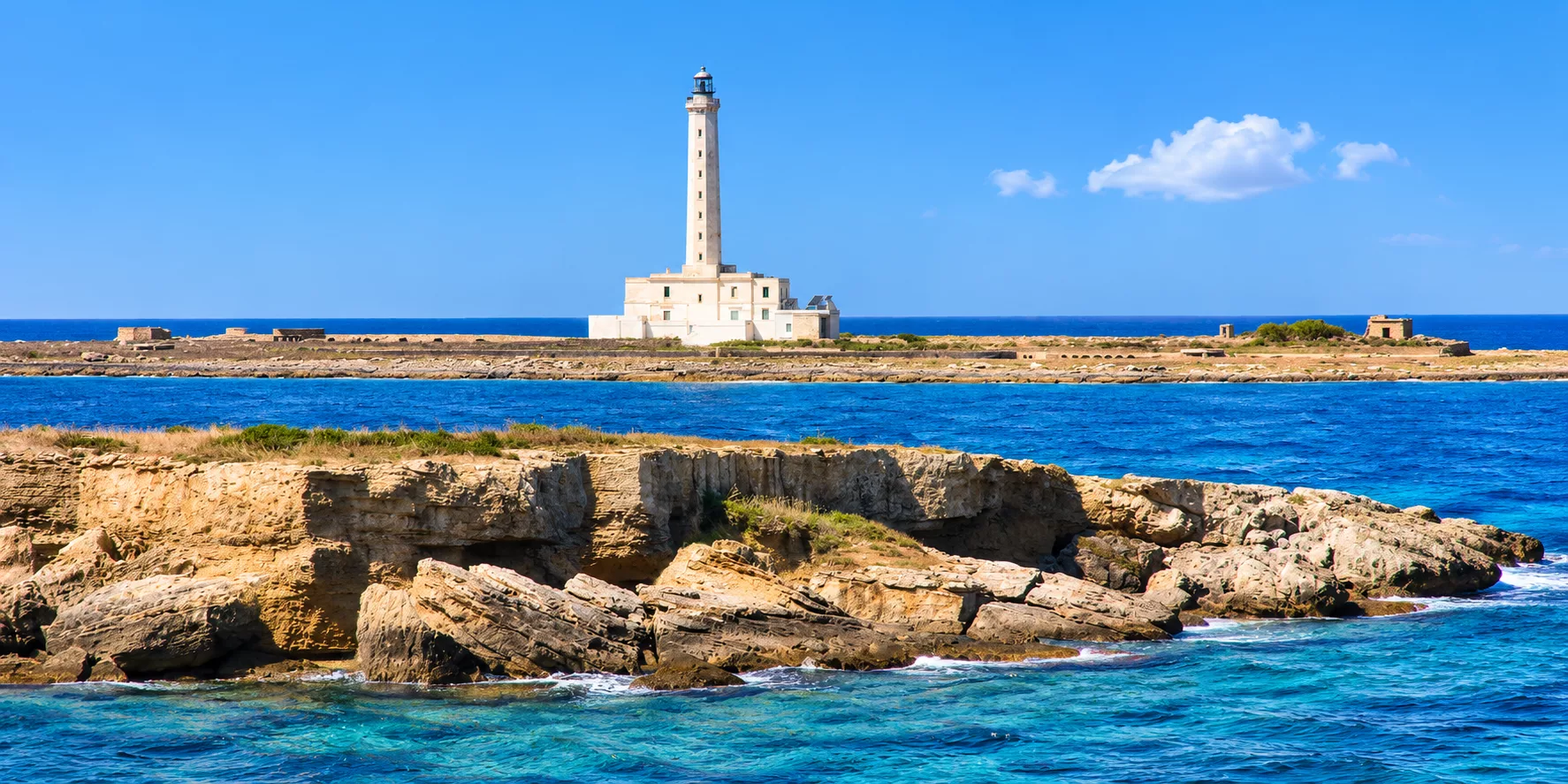 gallipoli vista di isola di santandrea hero