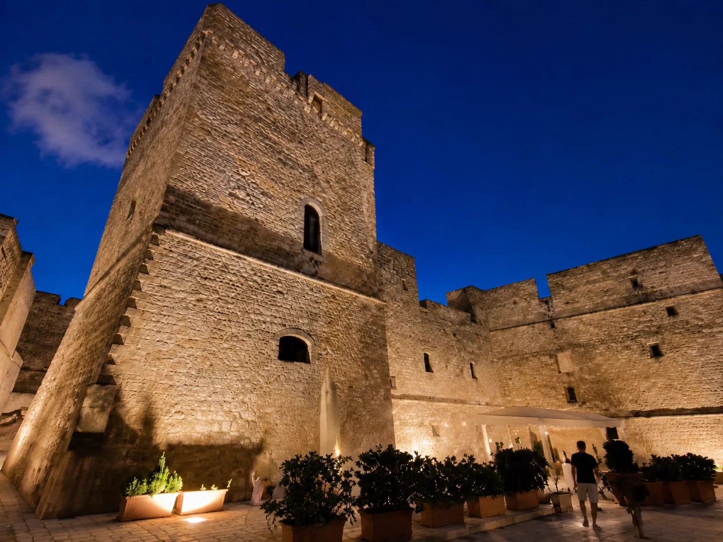 Veduta del castello di castro