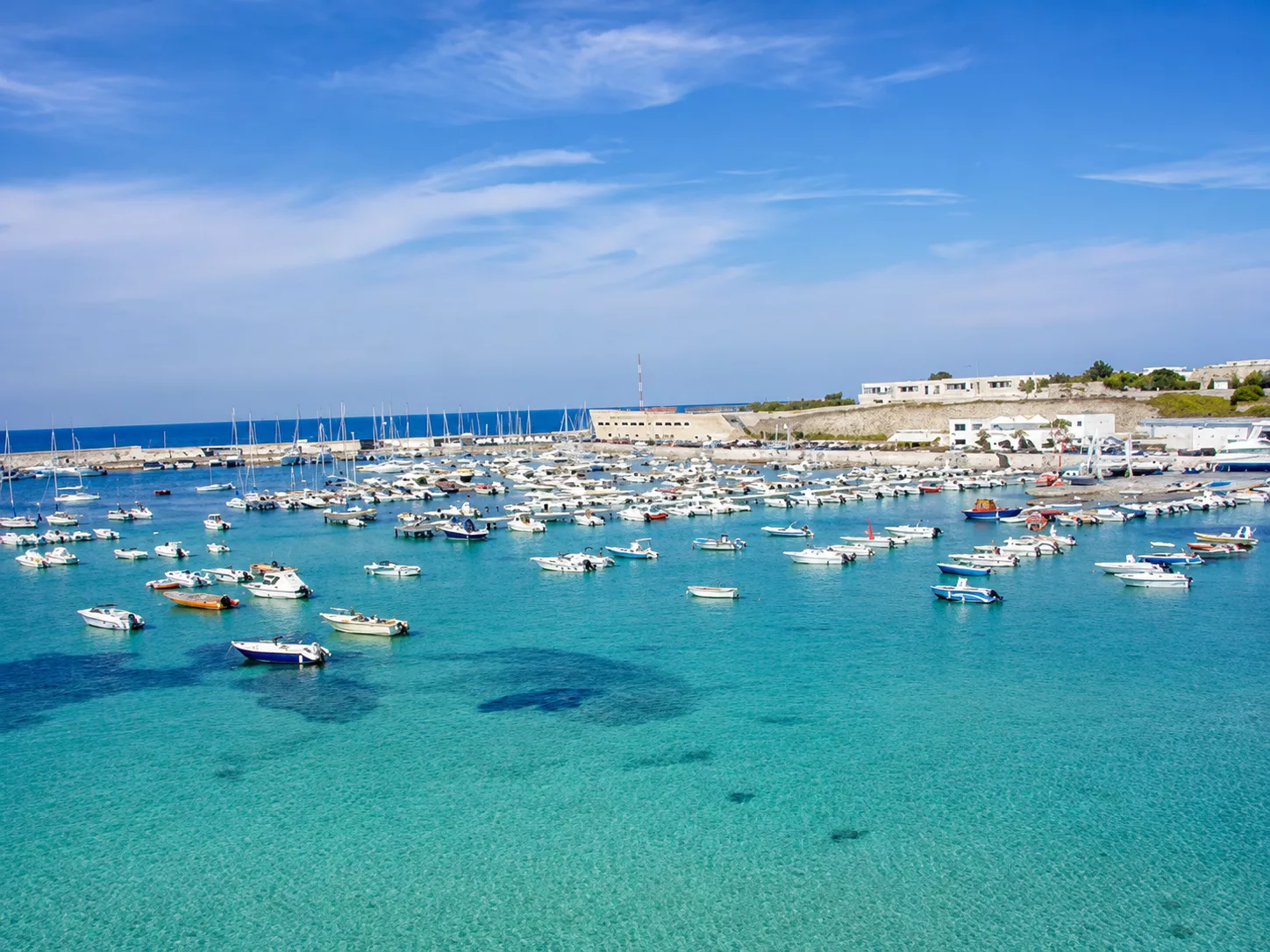 Vista del porto di Otranto